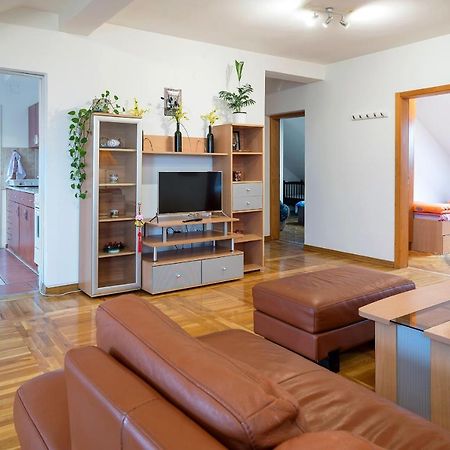 Penthouse In City Center Subotica Dış mekan fotoğraf